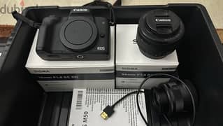 Canon Eos M50 with Sigma lenses package