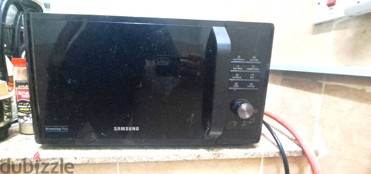 Microwave Oven in good condition 1