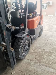 dossan forklift 3ton excellent condition awaylable for sail 0