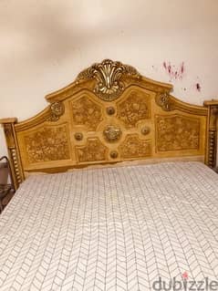 bedroom set for urgent sale