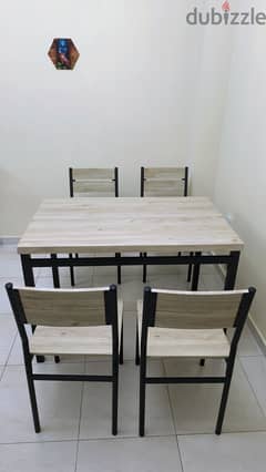 Dining table/Study table with 4 chairs