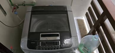 LG Top Load 13KG Washing Machine 2 years Old in warranty