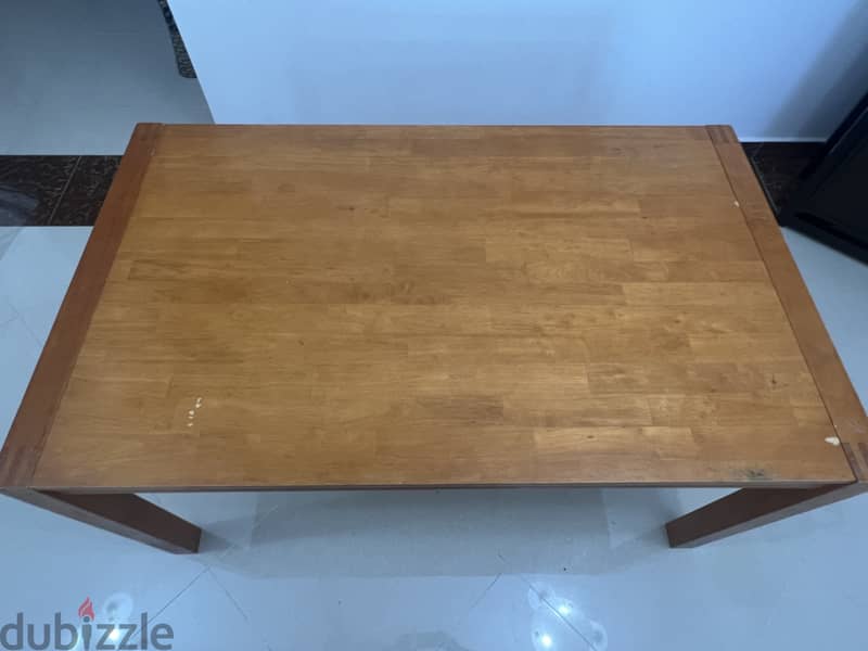 6 seater dining table for Sale 1