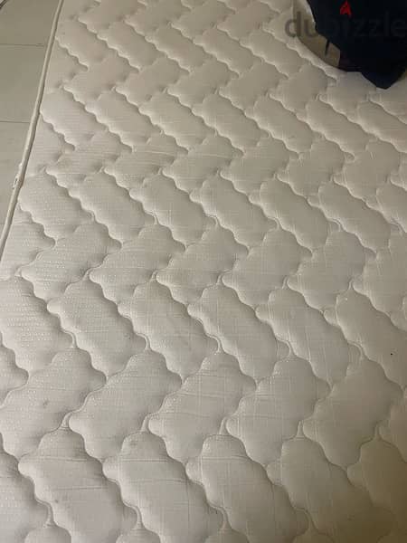 king size medical mattress used for 4 months only 1
