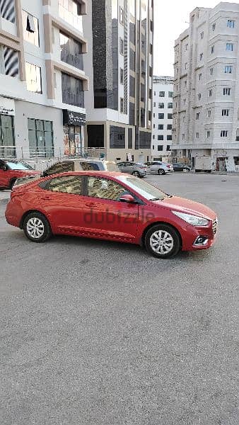 Hyundai Accent 6 Rials per day 2