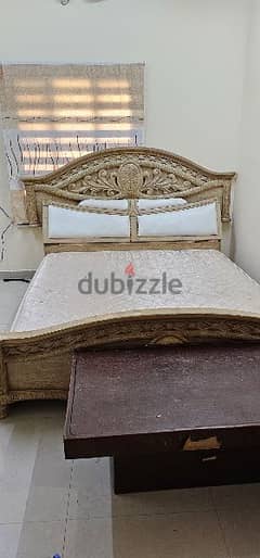 Bed and Dressing Table Set with metress