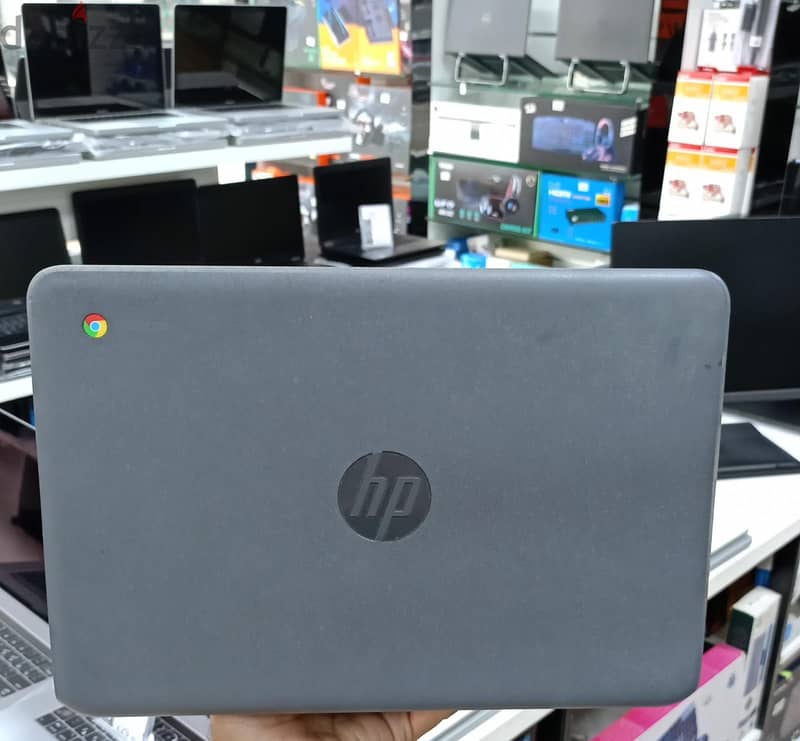 HP ChromeBook 4GB Ram 16GB Storage Laptop 1