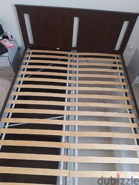 160 x  200 bed with Matress 2