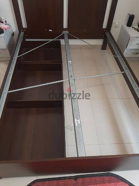 160 x  200 bed with Matress 3