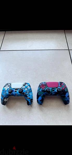 PS5 controller covers and thumb pads 7