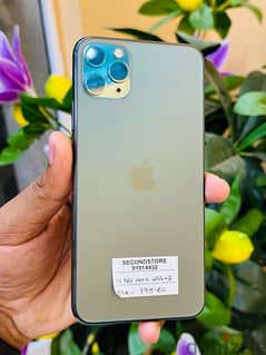 iPhone 11 pro max 256 gb very good and clean condition 0