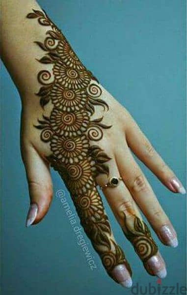 Stunning Henna Services 15