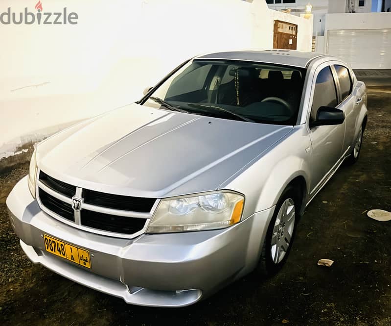 Absolutely non accident urgently selling Dodge Avenger 3