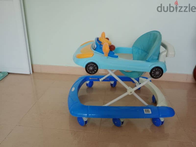 baby trolly good condition 5