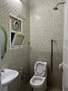 غرفه مع دورات مياهRoom for rent with bathrooms 0