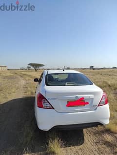 Nissan Sunny 2015 0