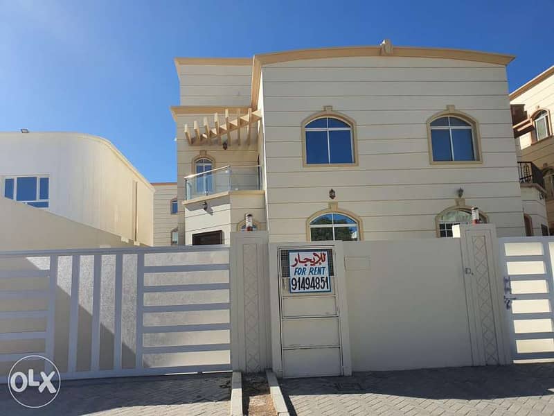 Nice villa in Surr Al Hadid near beach contact me in whatsapp 1