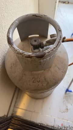 cylinder with regulator 0