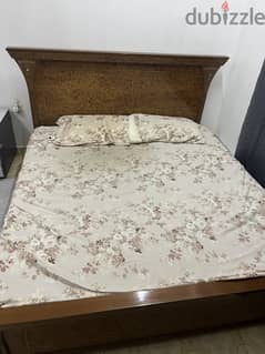 Bed and mattress for sale 0