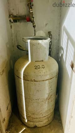 Gas Cylinder for Urgent Sale.