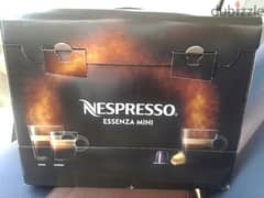 Nespresso Essenza Mini C30 Coffee Maker, C30-ME-BK-NE (600m 0