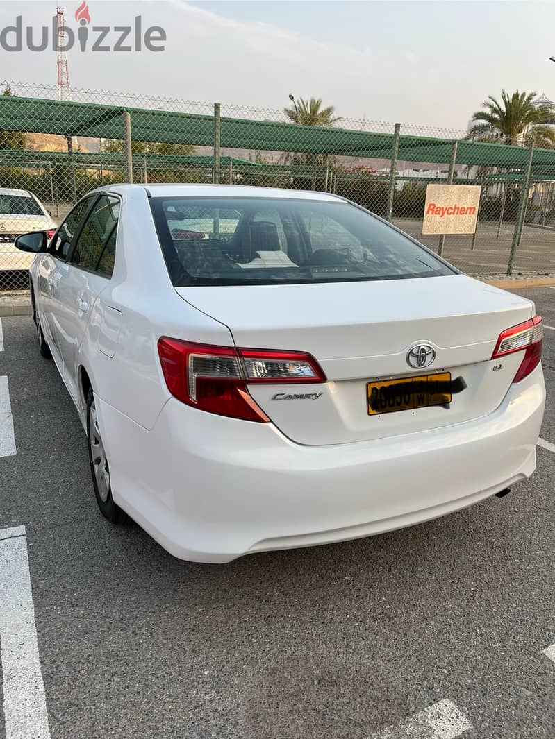 Toyota Camry 2014, Urgent Sale,Buy and Drive 9