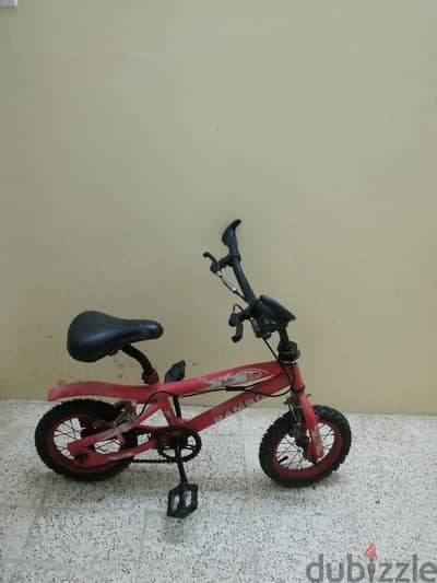 دراجة أطفال حمراء  Red kids bike