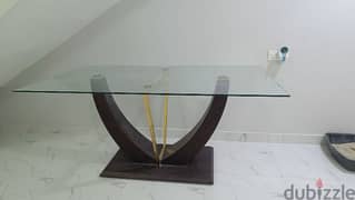 Glass dinning table very heavy duty