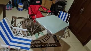 3 chair and table out door