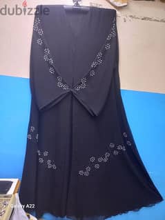 I'm tailor stitching abaya