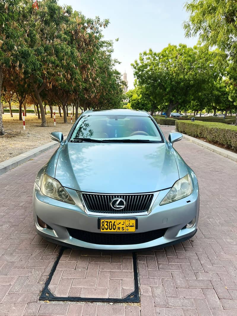Lexus IS-Series 2010 All wheel. Drive for sale. In. Muscat 0