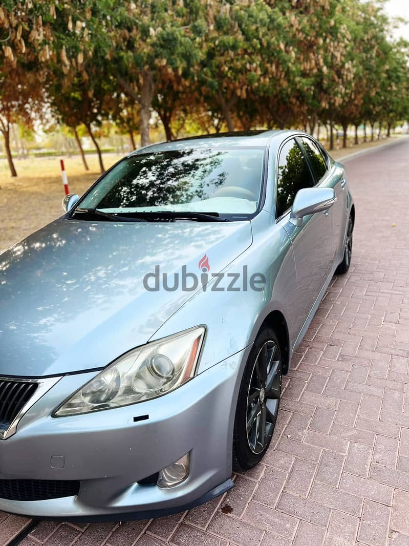 Lexus IS-Series 2010 All wheel. Drive for sale. In. Muscat 11