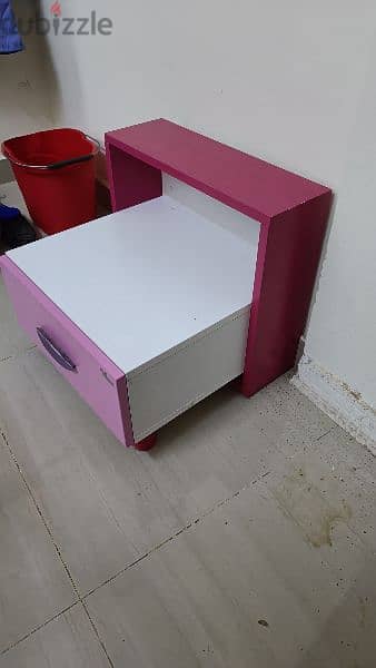 bed side table for kids 0