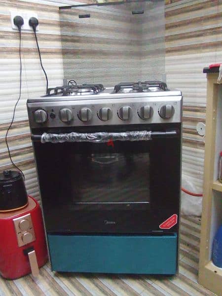 Midea Cooking range and gas cylinder 14