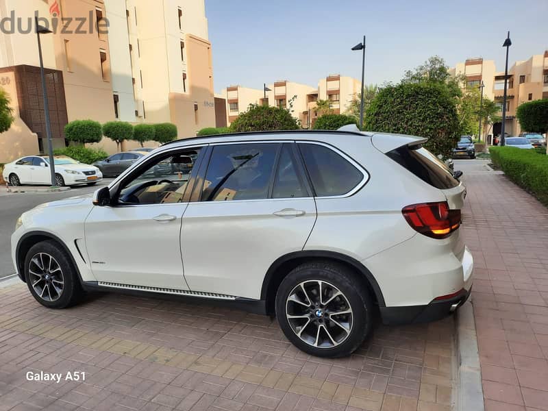 Luxurious 7 Seat BMW X5 - V6 Engine - Manufactured 2014 - Model 2013 1
