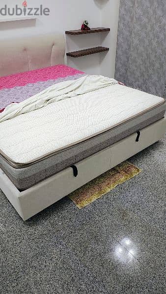 Luxury storage Hydraulic Bed + spring mattress for Sale 5
