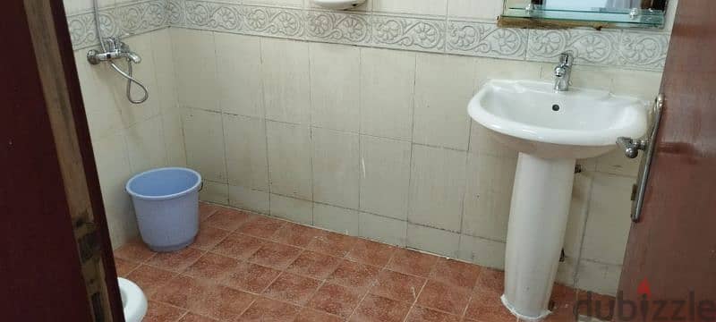 Big room with Toilet and sharing kitchen for rent 2