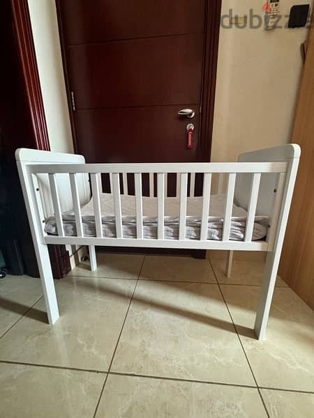 baby crib for sell 0