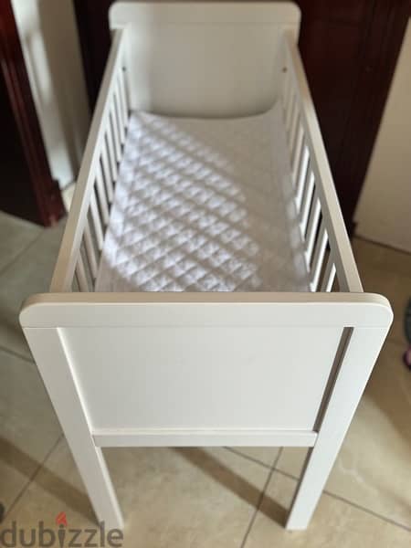 baby crib for sell 2