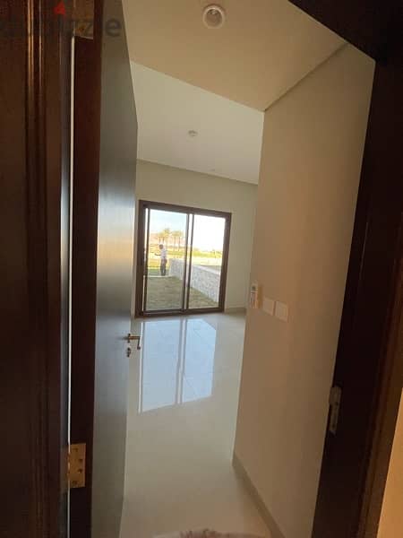 Jebal Sifah golf view apartment. Freehold visa for all nationalities. 12