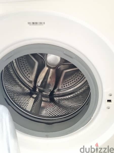 1year used hoover washing machine need to sale (expat leaving oman) 1