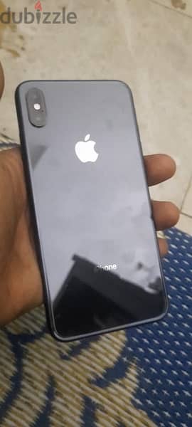iphone xs max working good not have any little problem 3