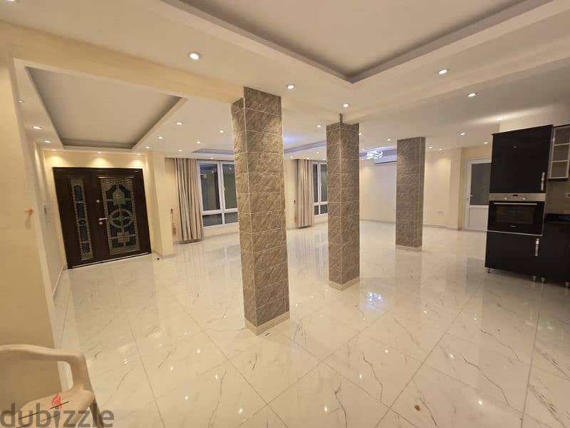 ground floor of a,villa with a separate  entrance  in neat sultan 4