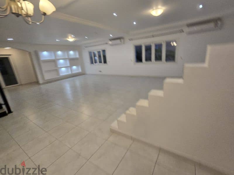 beautiful  open plan bright house with Seaview 8
