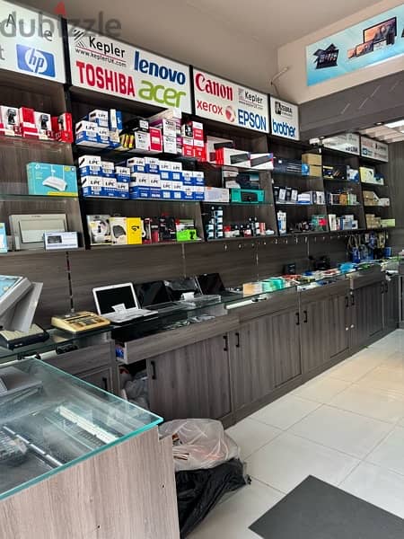 Prime Location Computer Shop in Al Hail Near China Market 10