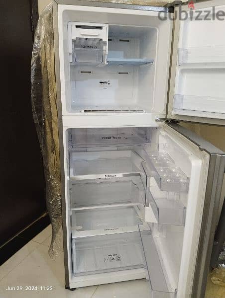 Samsung refrigerator 302 liter 1