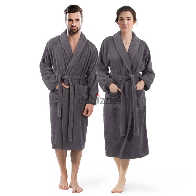 White and Charcoal color bathrobe wholesale price 5 OMR min 10 Piece 0