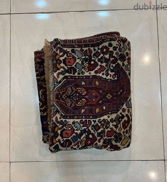 buteh jegheh
Symbol of Tree Antique rug very rare and famous 3