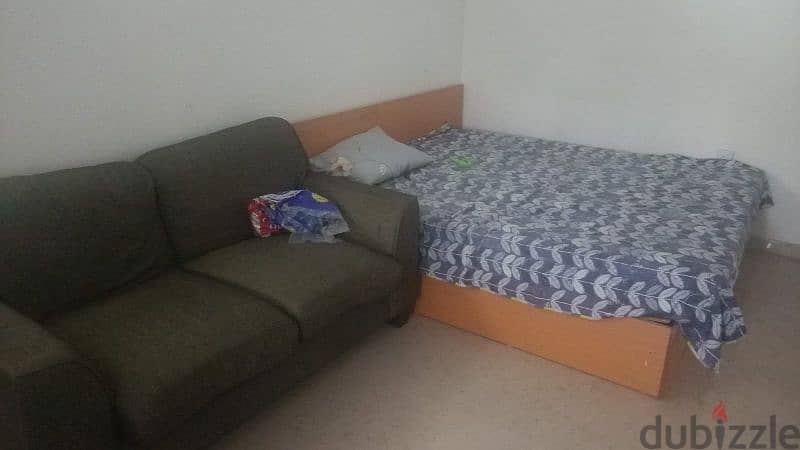 full furnished family rooms and sharing females 0