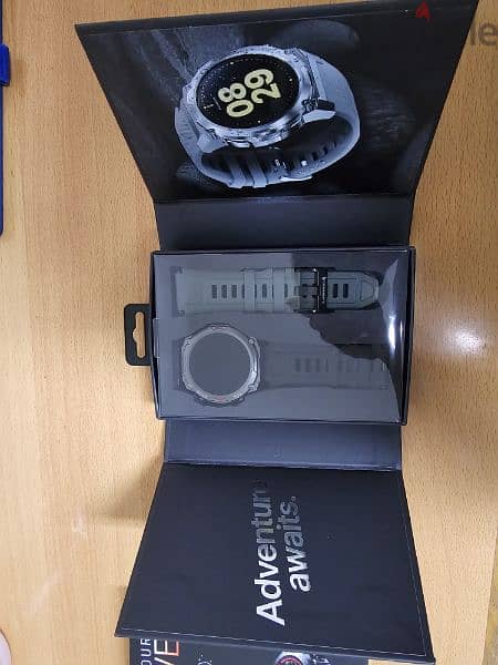 CrossBeats Armour 1.43" Super AMOLED smartwatch with Bluetooth calling 2